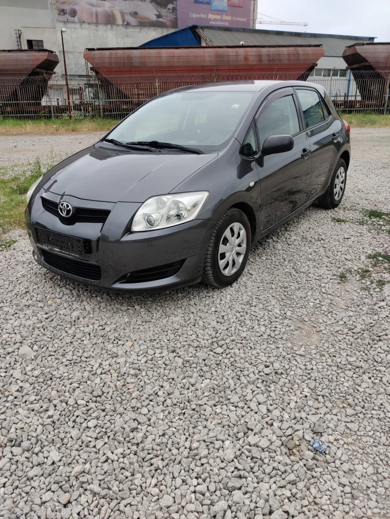 Toyota Auris 1.4, снимка 12 - Автомобили и джипове - 47385217