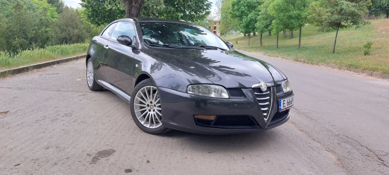 Alfa Romeo Gt 1.9 JTD, снимка 2 - Автомобили и джипове - 50267000