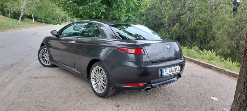 Alfa Romeo Gt 1.9 JTD, снимка 4 - Автомобили и джипове - 50267000
