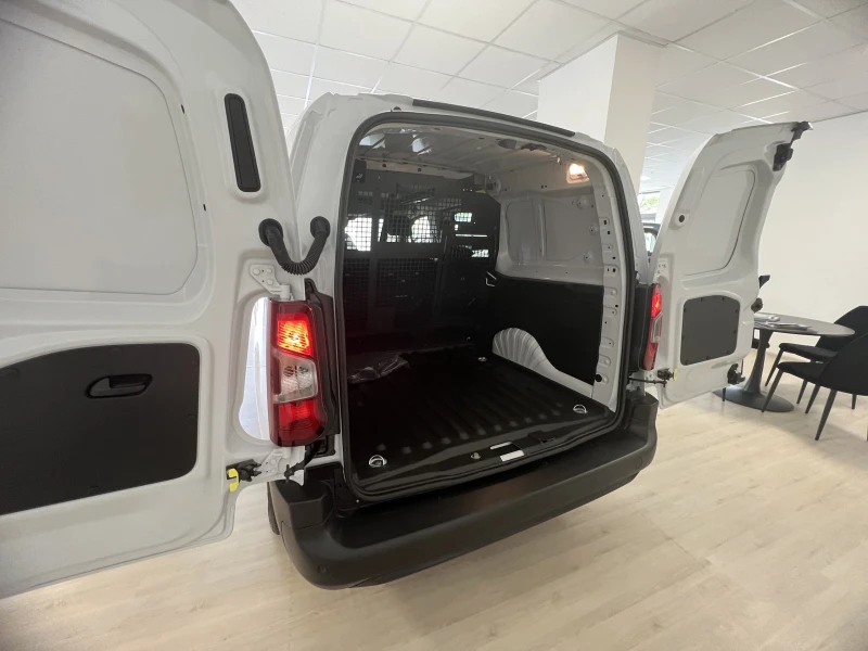 Fiat Doblo CREW CAB (LWB) 1.5 BlueHDi/102 S&S MT6, Euro 6.4, снимка 13 - Автомобили и джипове - 51590959