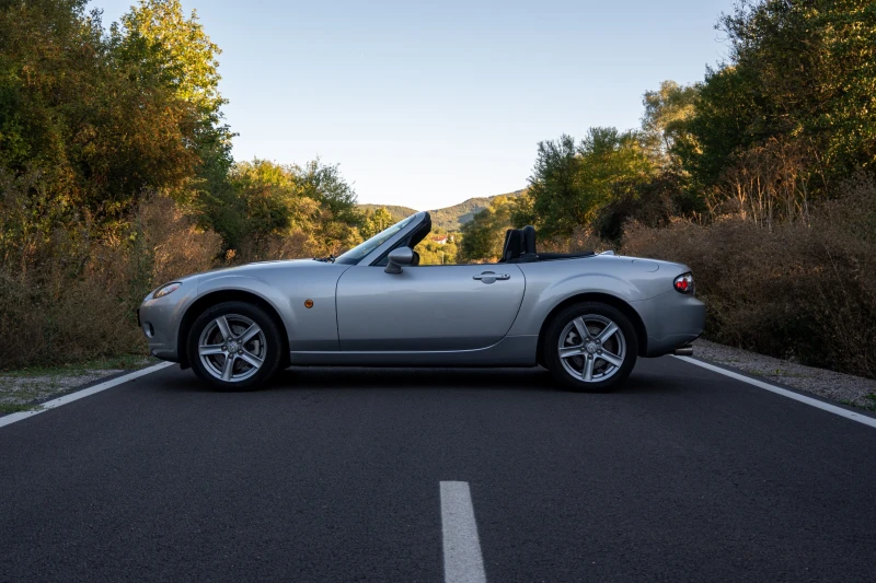 Mazda Mx-5 1.8, снимка 2 - Автомобили и джипове - 51781828