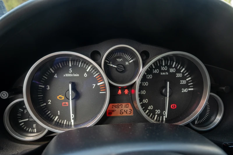 Mazda Mx-5 1.8, снимка 10 - Автомобили и джипове - 51781828