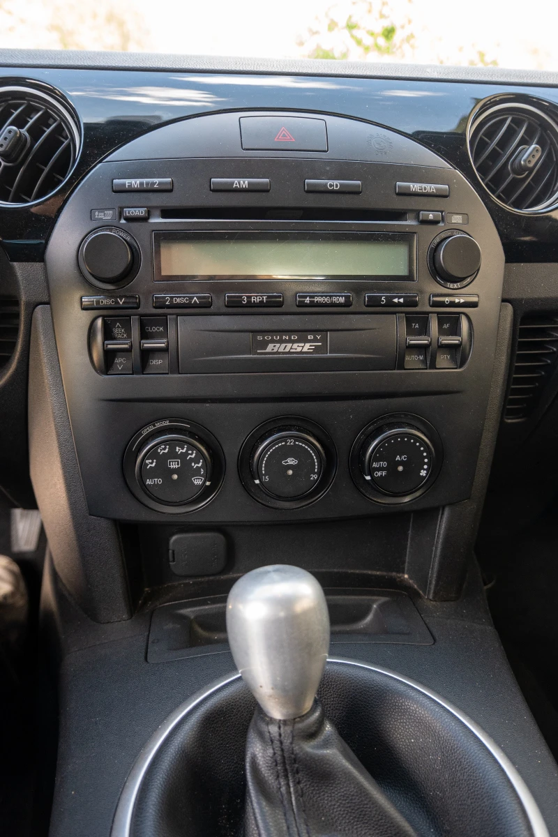 Mazda Mx-5 1.8, снимка 13 - Автомобили и джипове - 51781828