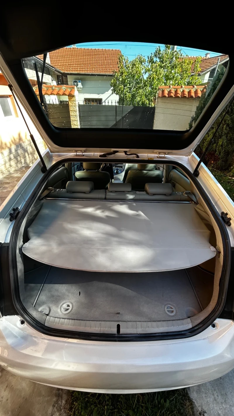 Toyota Prius executive , снимка 13 - Автомобили и джипове - 52542916