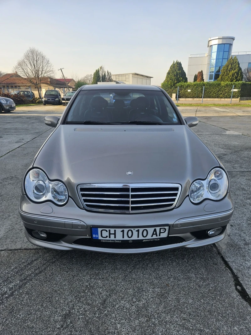 Mercedes-Benz C 30 AMG, снимка 4 - Автомобили и джипове - 52643135