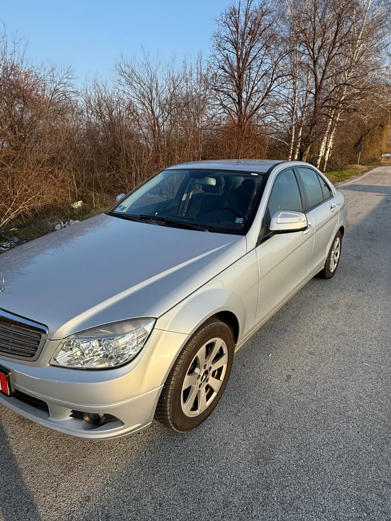 Mercedes-Benz C 200, снимка 3 - Автомобили и джипове - 52858593