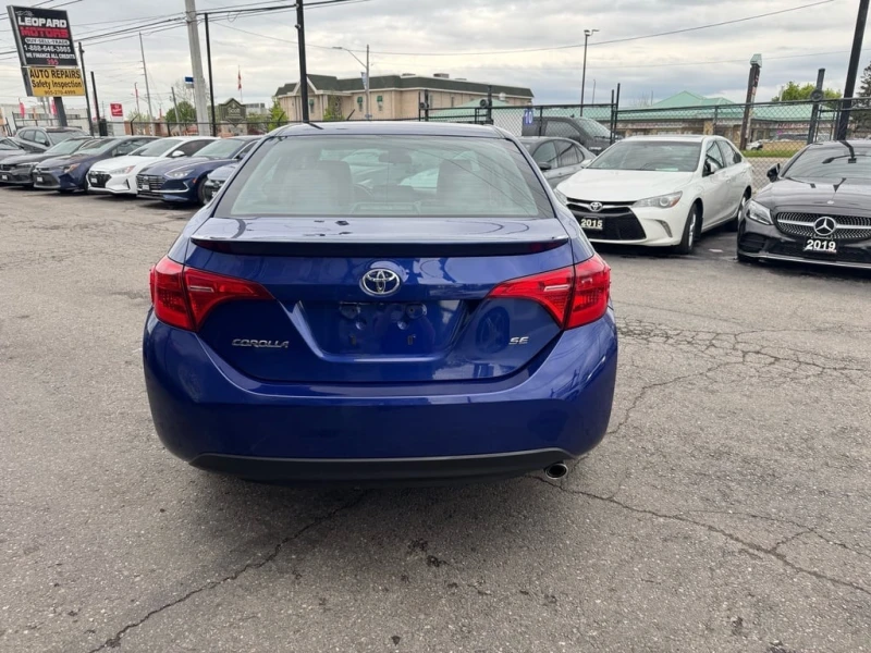 Toyota Corolla * SE Sport, Camera, Sunroof, Collision Warning, La, снимка 6 - Автомобили и джипове - 52959434