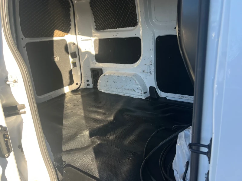 Nissan e-NV200, снимка 7 - Автомобили и джипове - 52980150