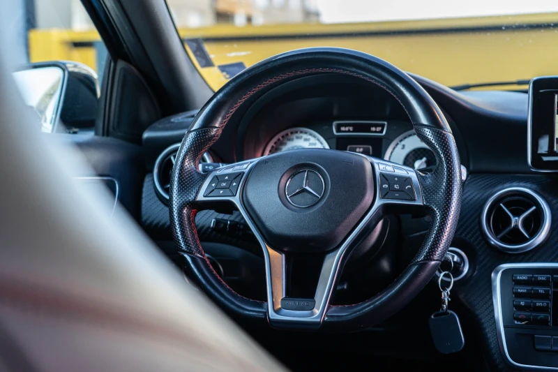Mercedes-Benz A 200 CDI * AMG* , снимка 12 - Автомобили и джипове - 53586613