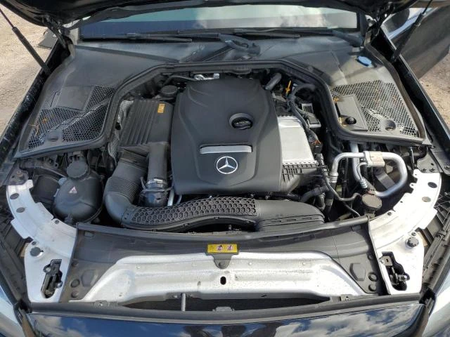 Mercedes-Benz C 300 2.0L 4 Rear-wheel drive, снимка 12 - Автомобили и джипове - 53964324