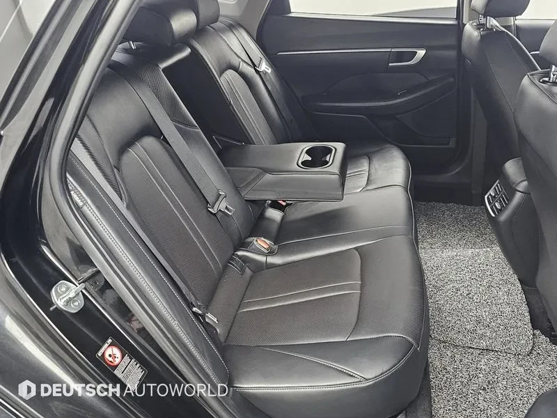 Hyundai Sonata 1.6 Turbo Modern, снимка 12 - Автомобили и джипове - 55937181