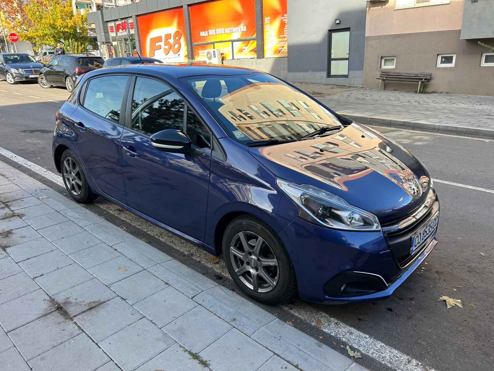 Peugeot 208 PureTech, снимка 1
