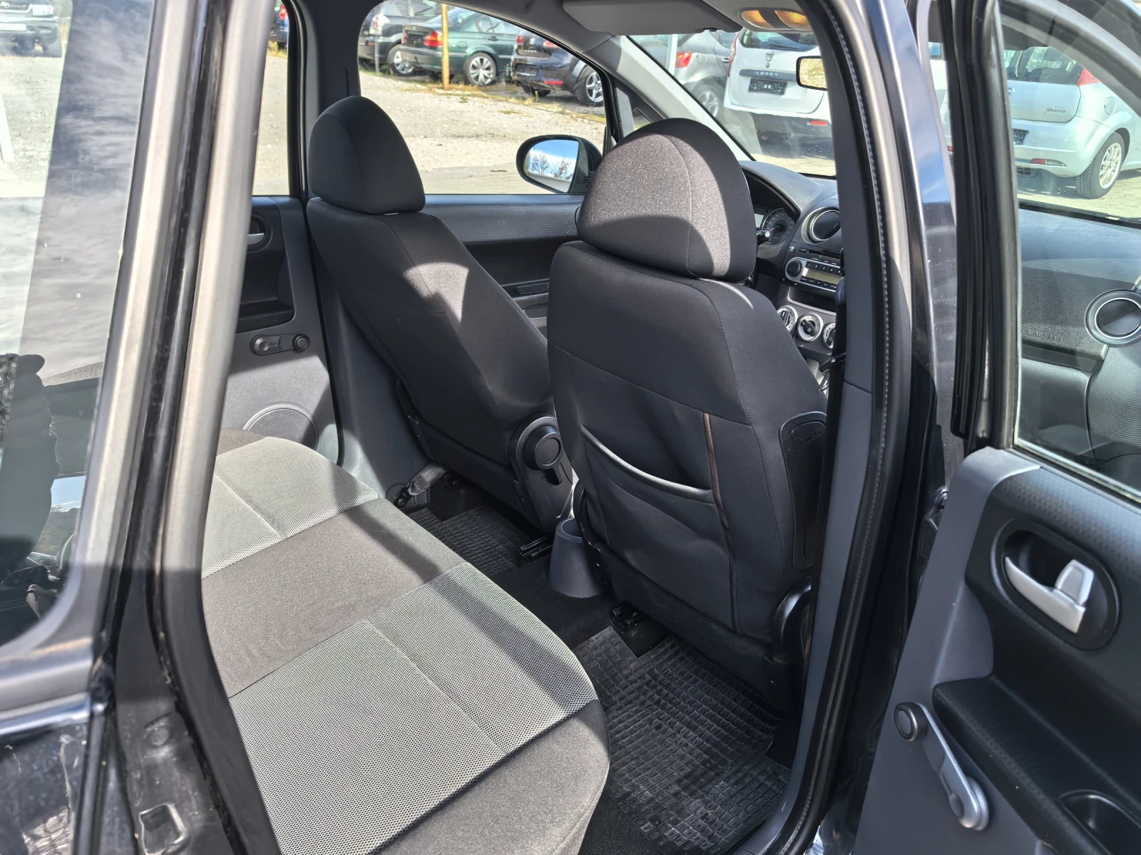 Mitsubishi Colt 1.3i СЕРВИЗНА ИСТОРИЯ  | Mobile.bg — изображение 11