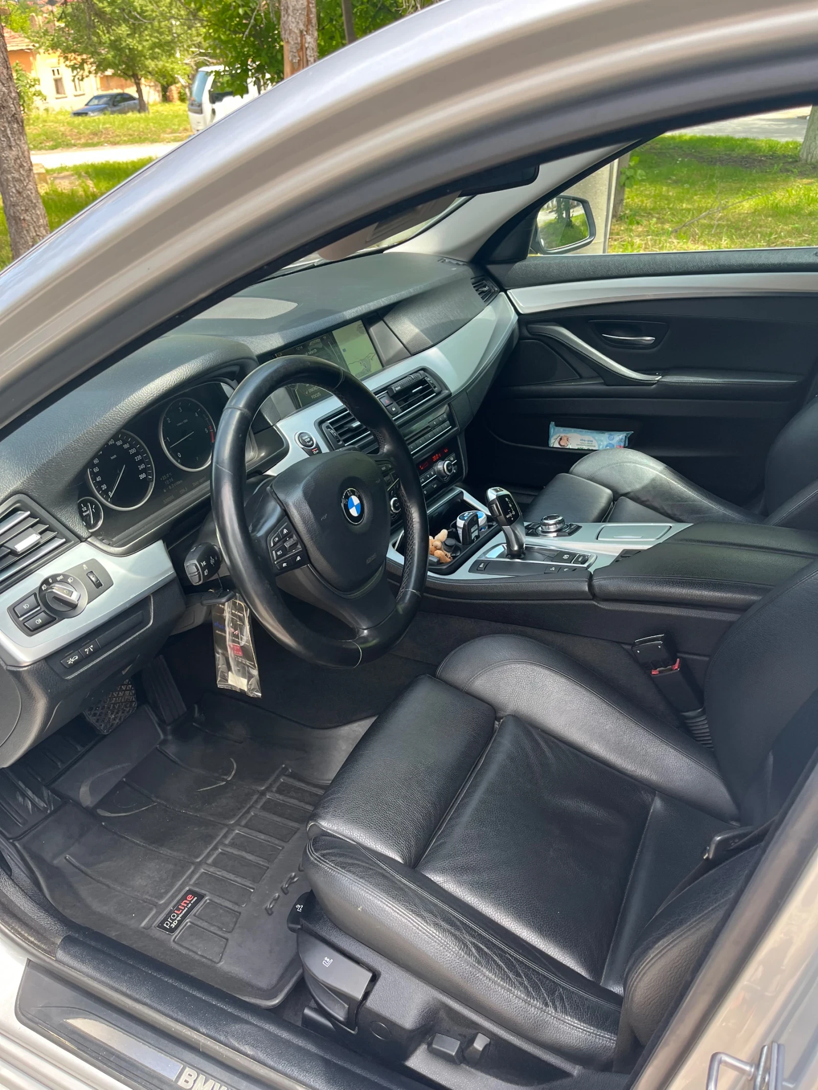 BMW 530 XDRIVE, снимка 9 - Автомобили и джипове - 54685292
