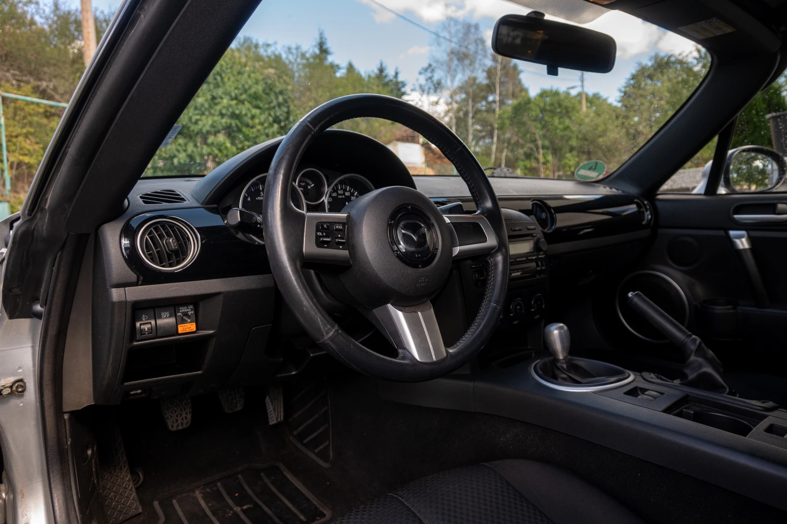Mazda Mx-5 1.8 - изображение 5