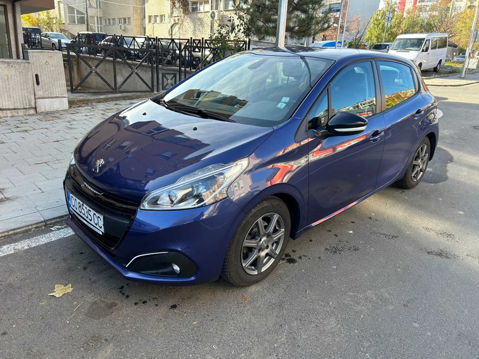 Peugeot 208 PureTech | Mobile.bg   3