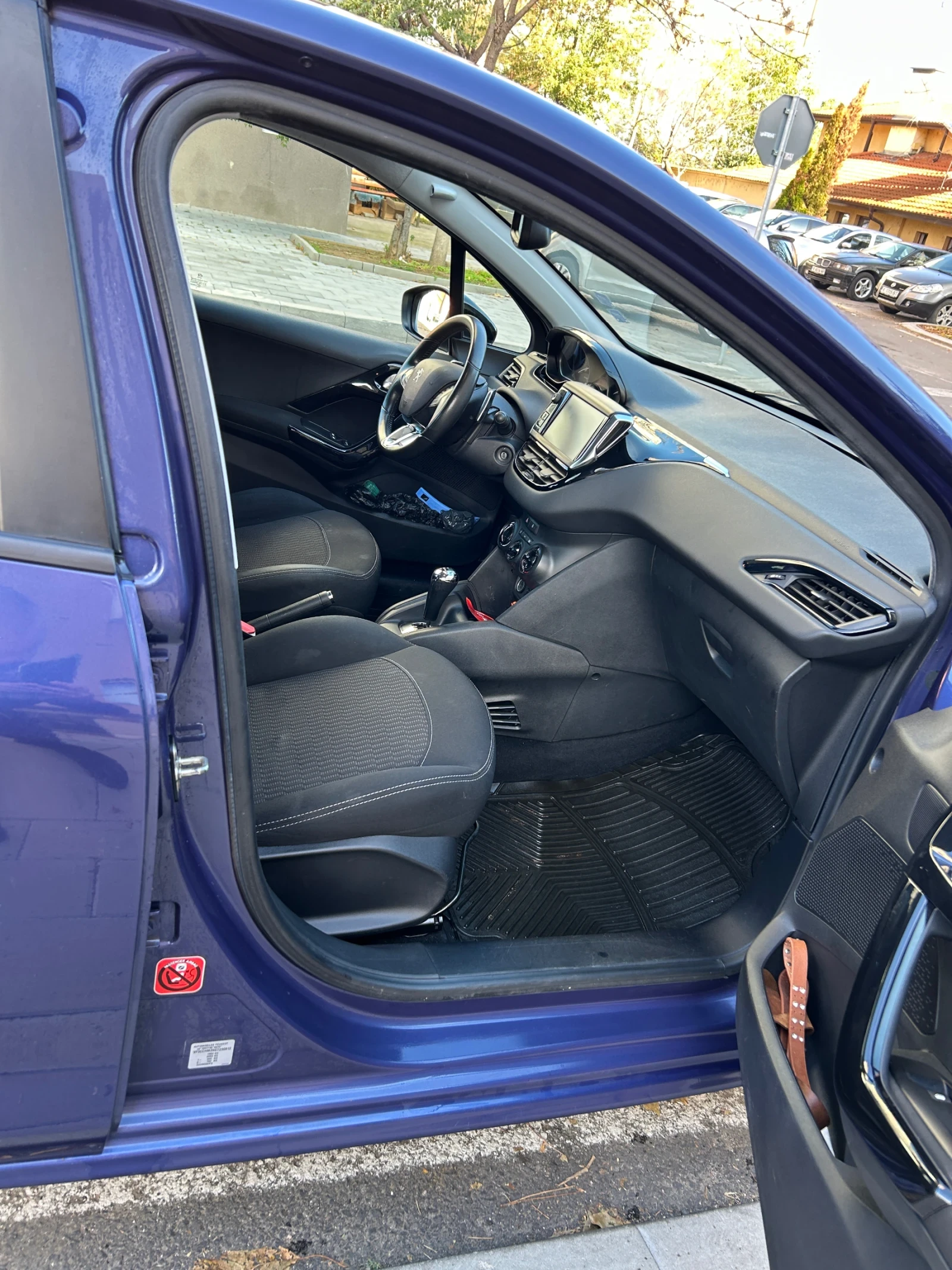 Peugeot 208 PureTech | Mobile.bg   13