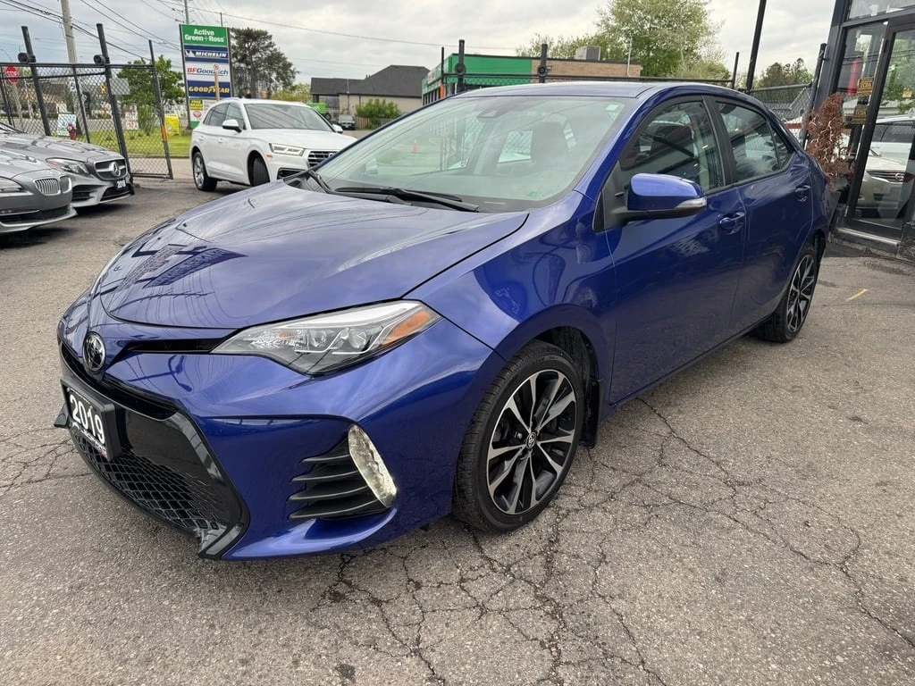 Toyota Corolla * SE Sport, Camera, Sunroof, Collision Warning, La - изображение 3