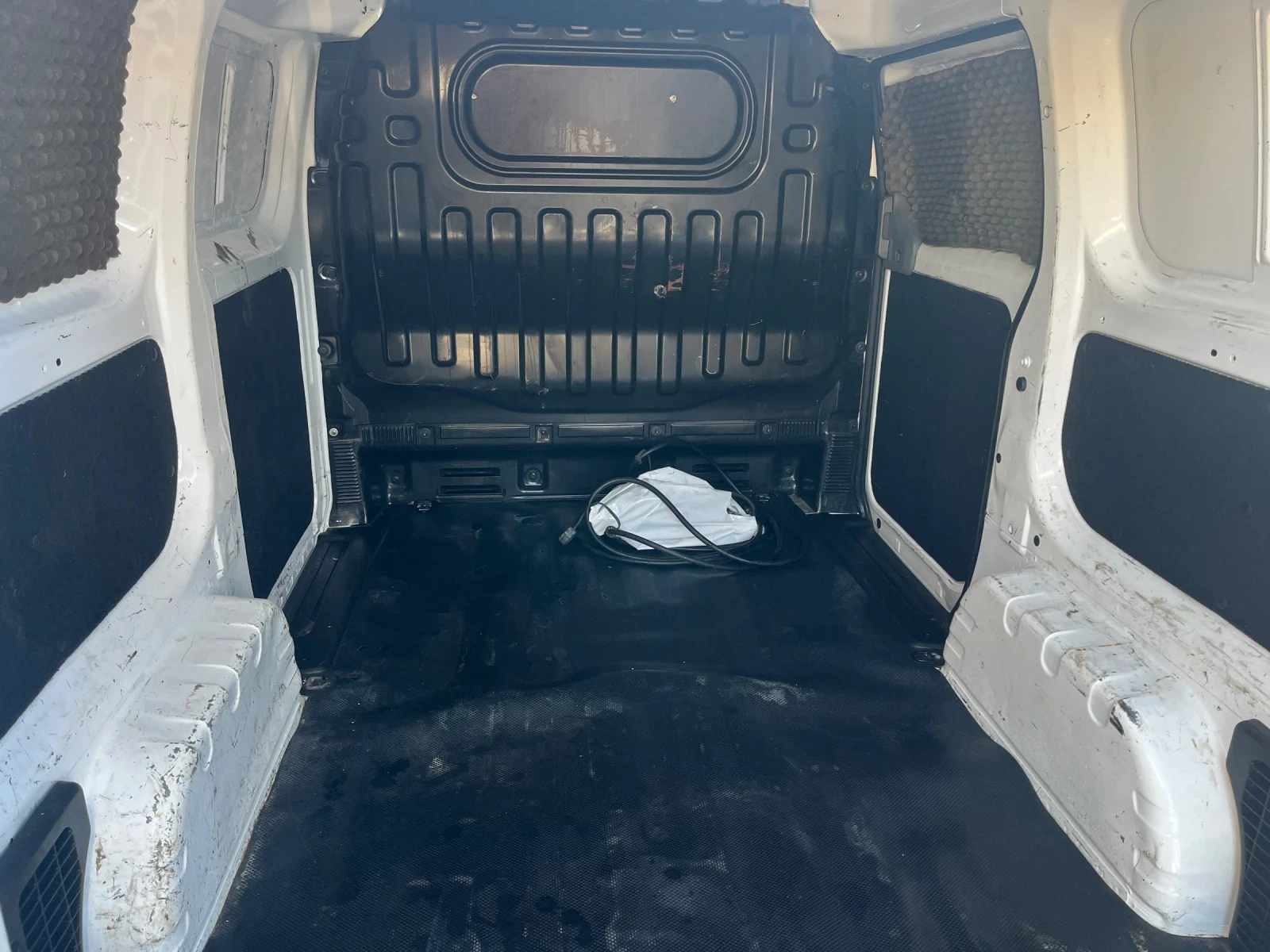 Nissan e-NV200 | Mobile.bg � ����������� 8