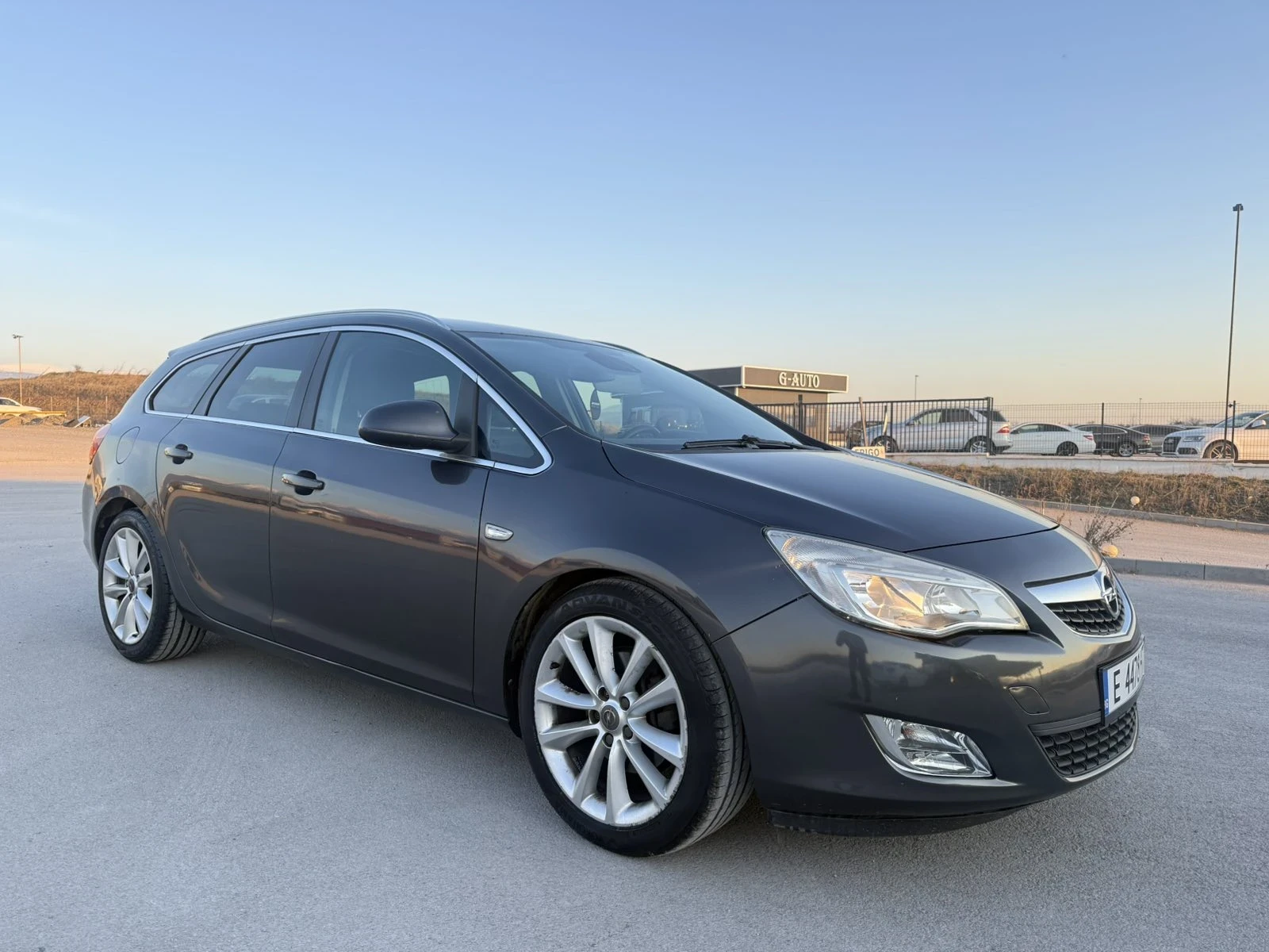 Opel Astra 1.7 cdti , снимка 3 - Автомобили и джипове - 53782419