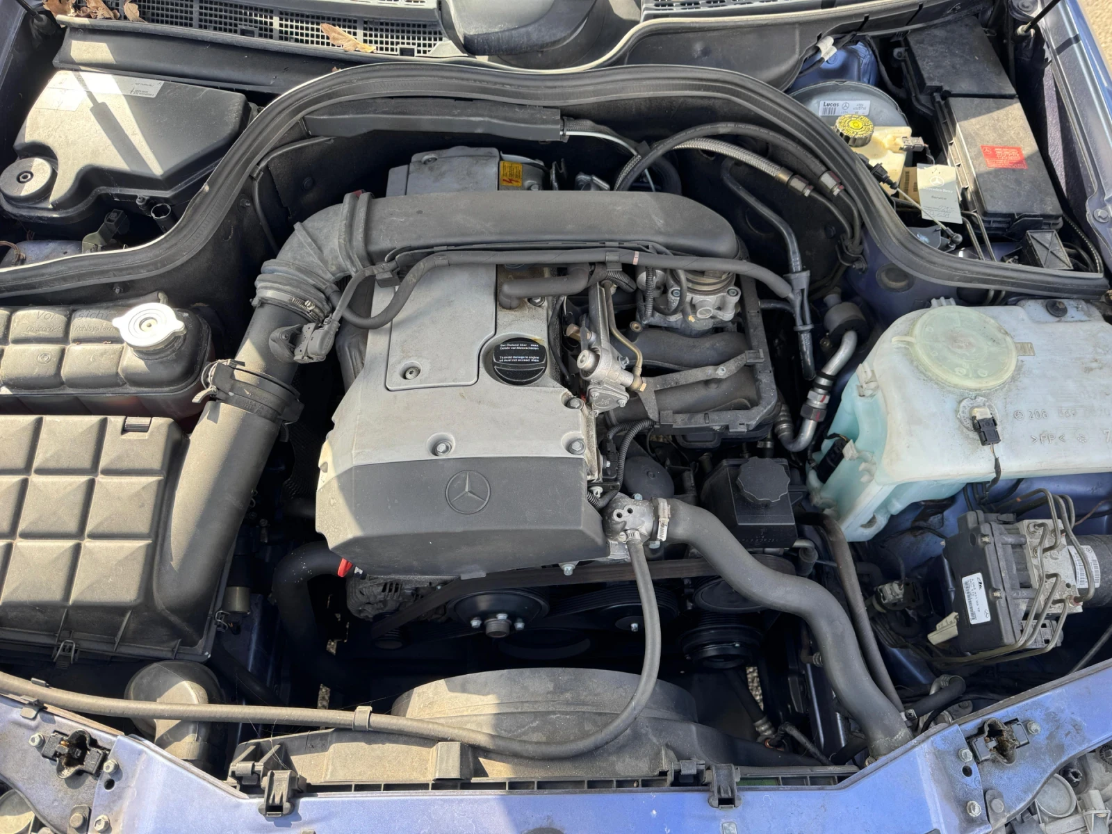 Mercedes-Benz CLK  УНИКАТ 45000km , снимка 14 - Автомобили и джипове - 54139976