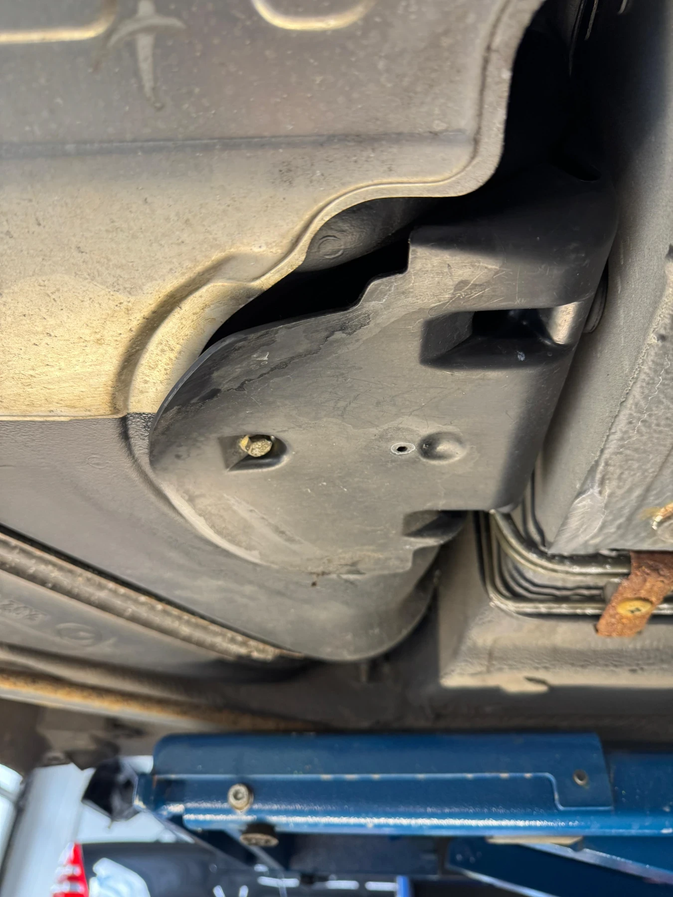 Mercedes-Benz CLK  УНИКАТ 45000km , снимка 16 - Автомобили и джипове - 54139976