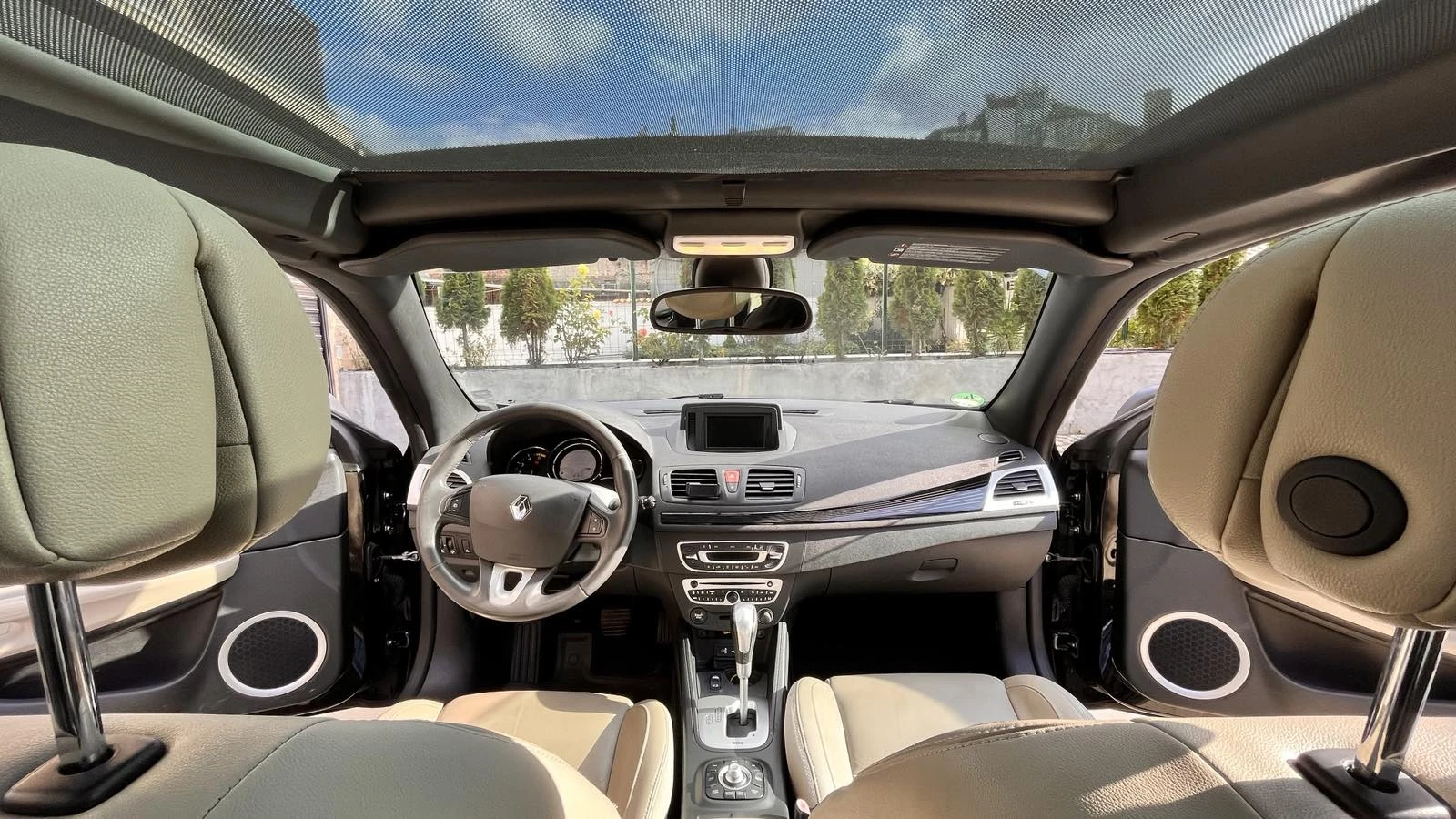 Renault Megane, снимка 4 - Автомобили и джипове - 54574606