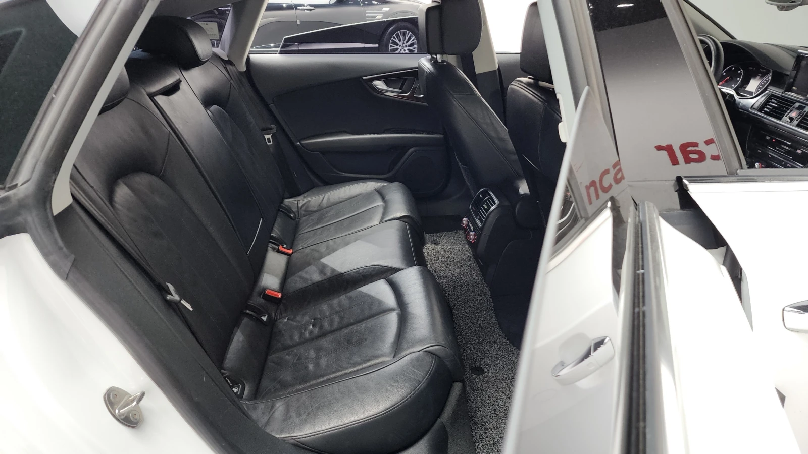Audi A7 RS7 KIT* HUD* ПРУЖИНИ* КРАЙНА ЦЕНА, снимка 15 - Автомобили и джипове - 55153792