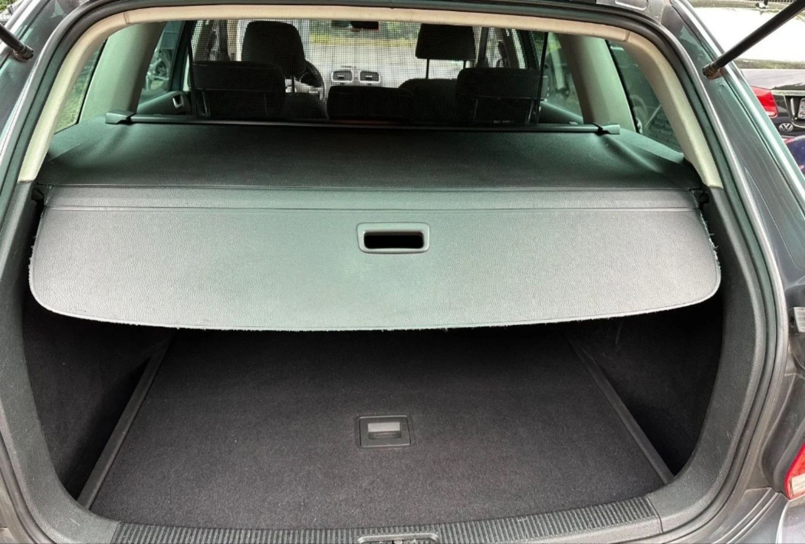 VW Golf VI Match BlueMotion 1.2TSI* 1-ви собственик* , снимка 16 - Автомобили и джипове - 55193441