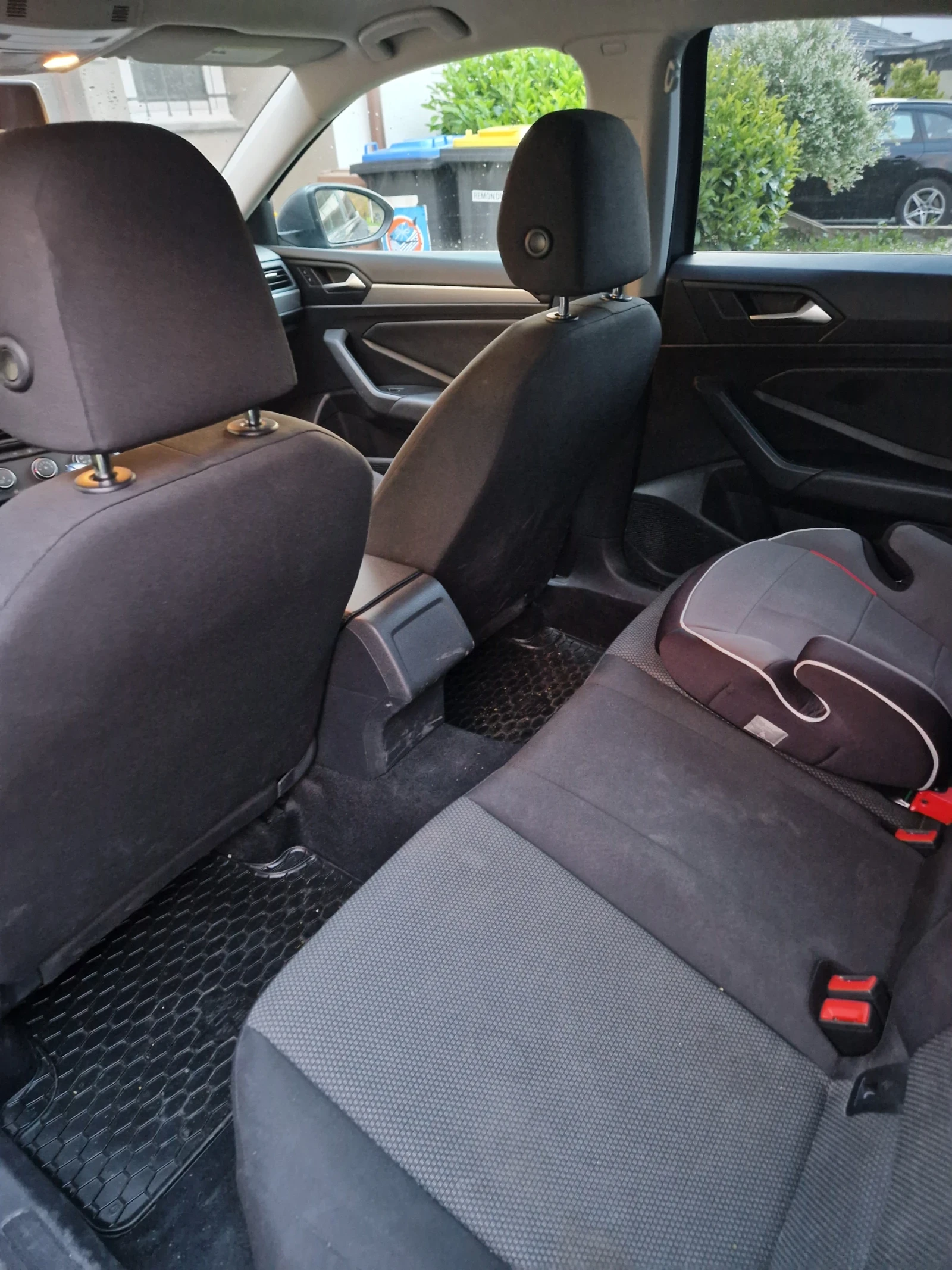 VW Jetta, снимка 11 - Автомобили и джипове - 55572882