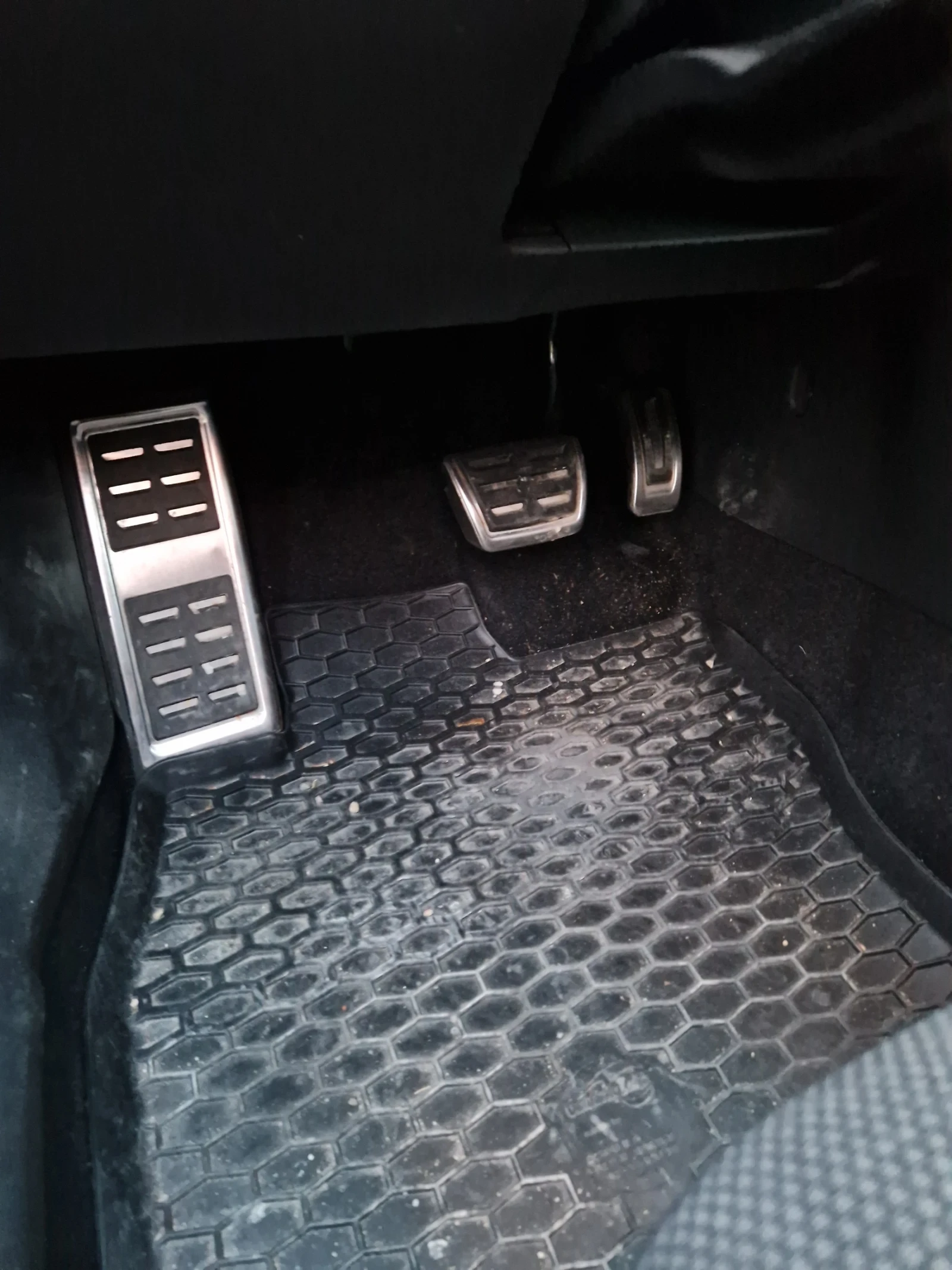 VW Jetta, снимка 14 - Автомобили и джипове - 55572882