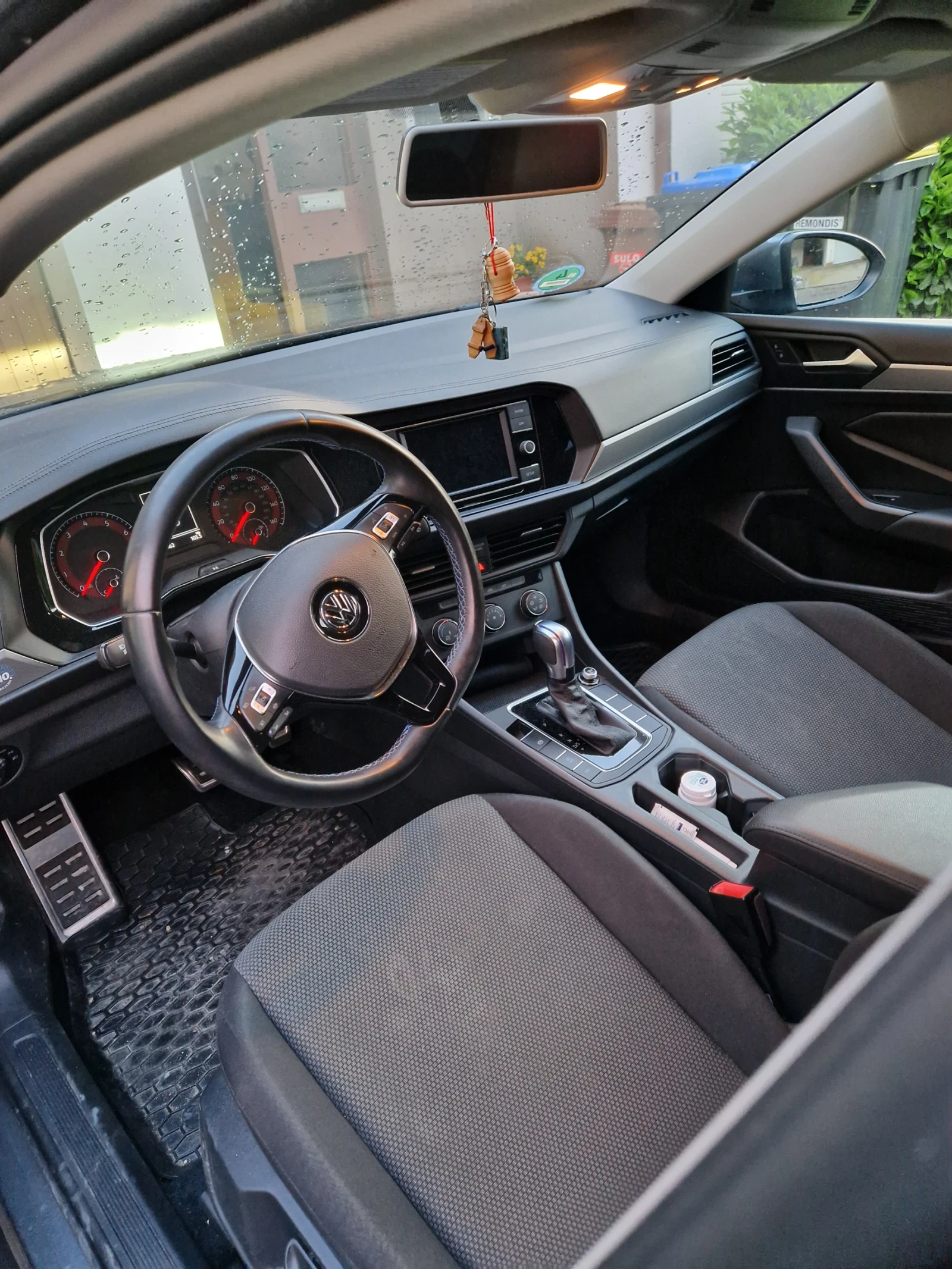 VW Jetta, снимка 7 - Автомобили и джипове - 55572882