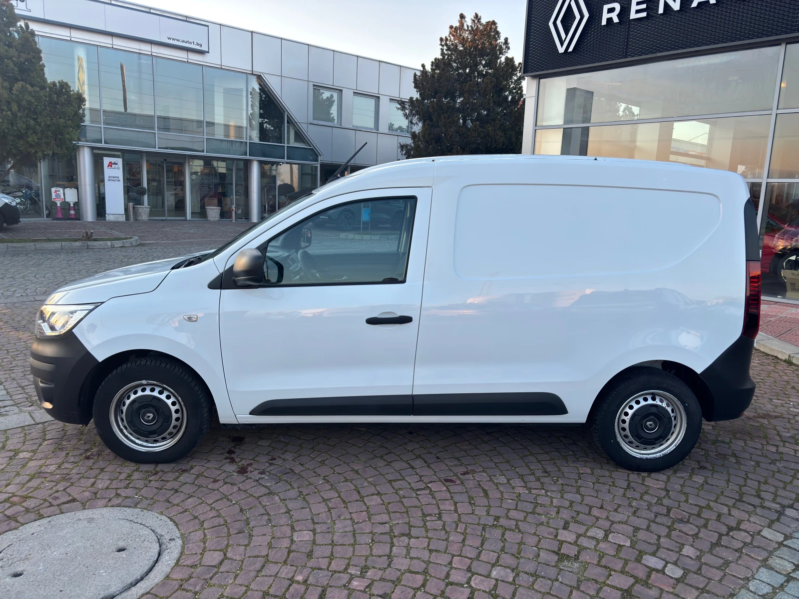 Renault Express 1, 5 Blue dCi 75 hp BVM6, снимка 6 - Автомобили и джипове - 56132581