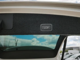 Volvo XC60 КАТО НОВА/160х.км, снимка 17