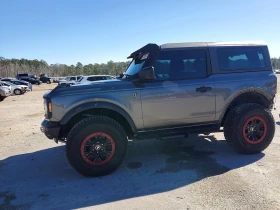 Ford Bronco 2.7l Base