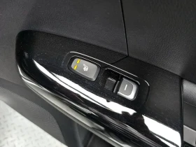 Kia Sportage 2.0 CRDi 4WD - 18829 € / 36826.32 лв. - 93251185 17