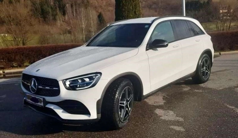 Mercedes-Benz GLC AMG Като нова, снимка 1 - Автомобили и джипове - 47220111