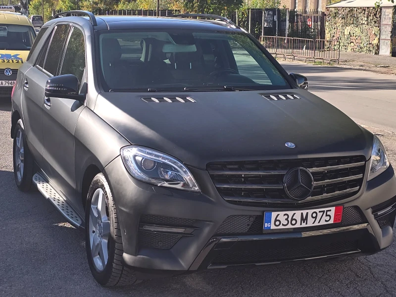 Mercedes-Benz ML 350 AMG /SWISS/СЕРВ.КНИЖКА/ПАНОРАМА!, снимка 5 - Автомобили и джипове - 47973424