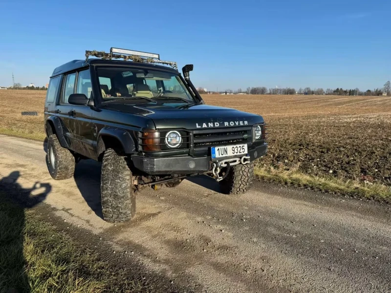 Land Rover Discovery, снимка 4 - Автомобили и джипове - 48589841