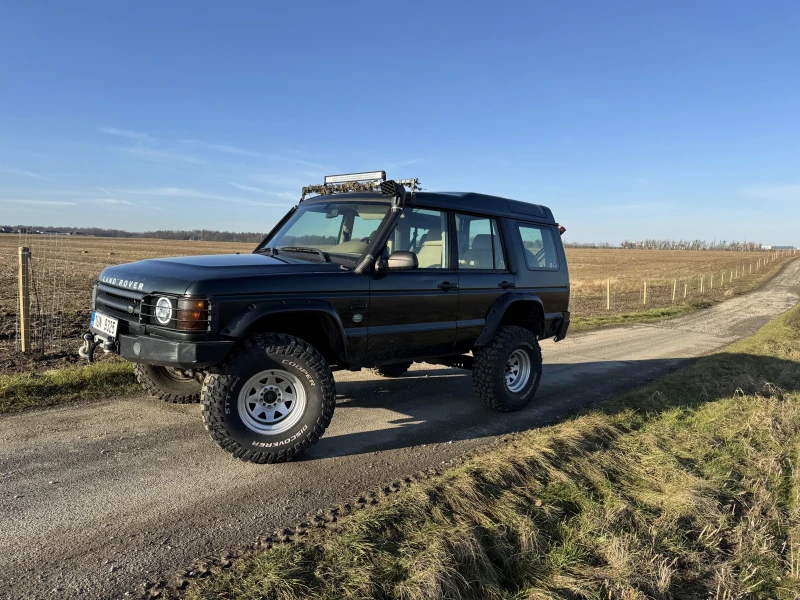 Land Rover Discovery, снимка 8 - Автомобили и джипове - 48589841