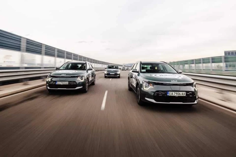 Kia Niro EVniro taxi  бартер за изплатена лизинг , снимка 3 - Автомобили и джипове - 52014502