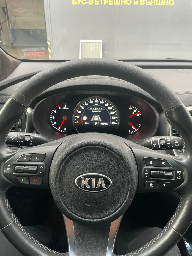 Kia Sorento, снимка 6 - Автомобили и джипове - 50755166