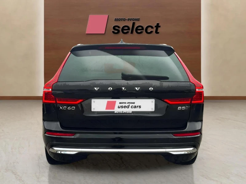 Volvo XC60 2.0L B5, снимка 6 - Автомобили и джипове - 53502160
