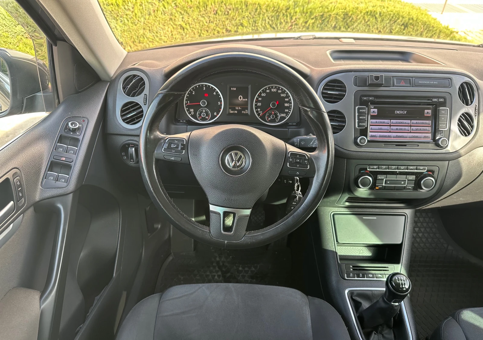VW Tiguan 2.0 TDI FACELIFT - изображение 10