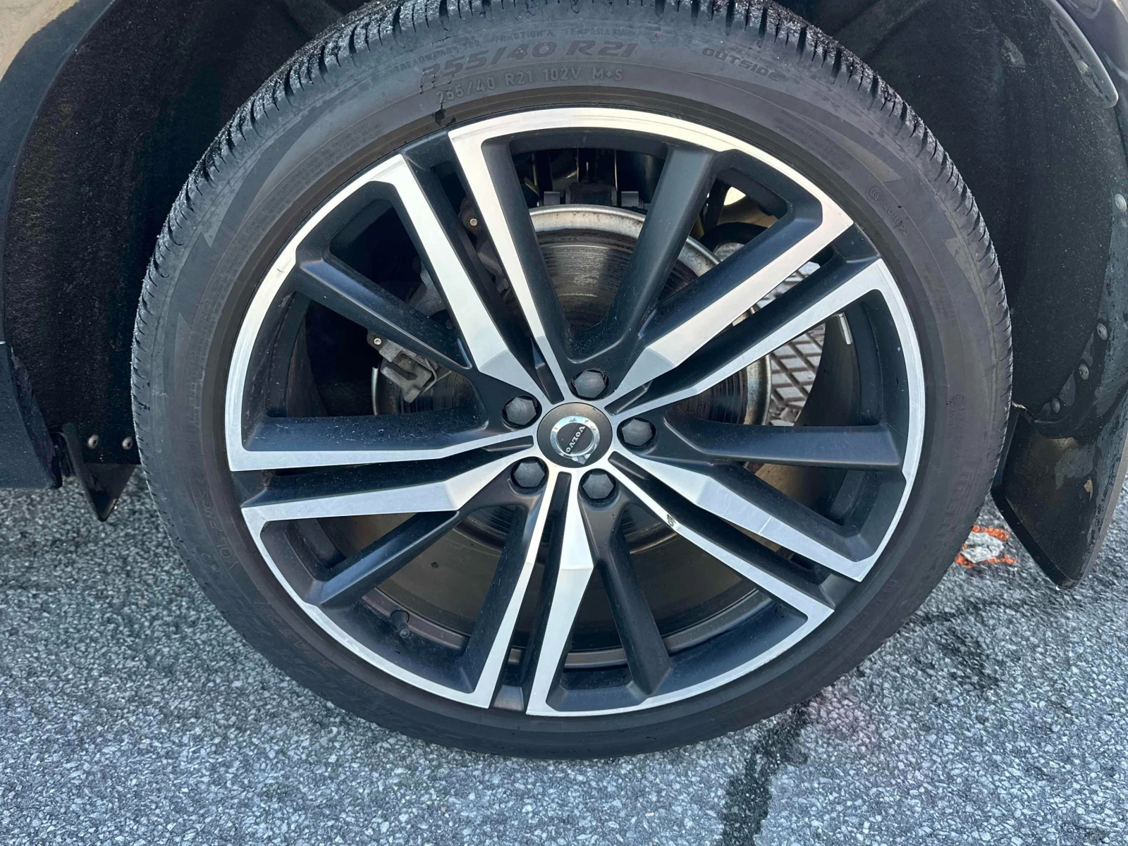 Volvo XC60 R-DESIGN * * B&W * * CARFAX * *   * *  | Mobile.bg   10