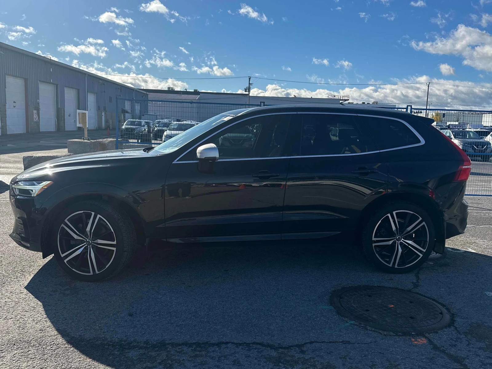 Volvo XC60 R-DESIGN * * B&W * * CARFAX * *   * *  | Mobile.bg   4