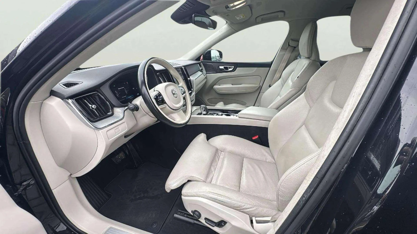 Volvo XC60 2.0L B5 - изображение 10