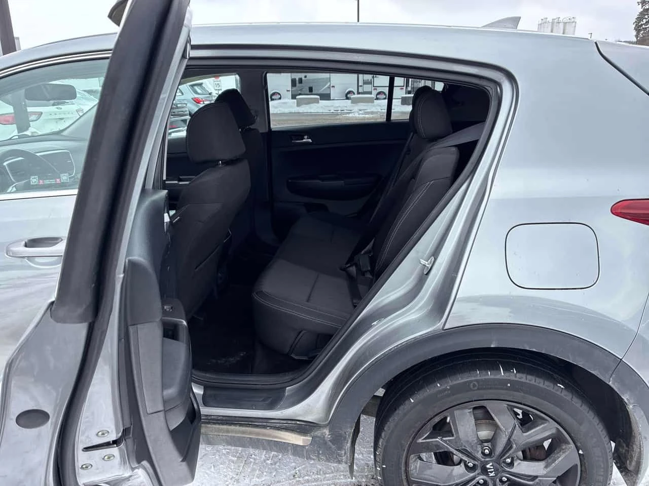 Kia Sportage * LX * CARFAX * ���� �� �� | Mobile.bg � ����������� 12