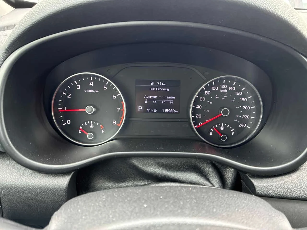 Kia Sportage * LX * CARFAX * ЦЕНА ДО БГ - изображение 8