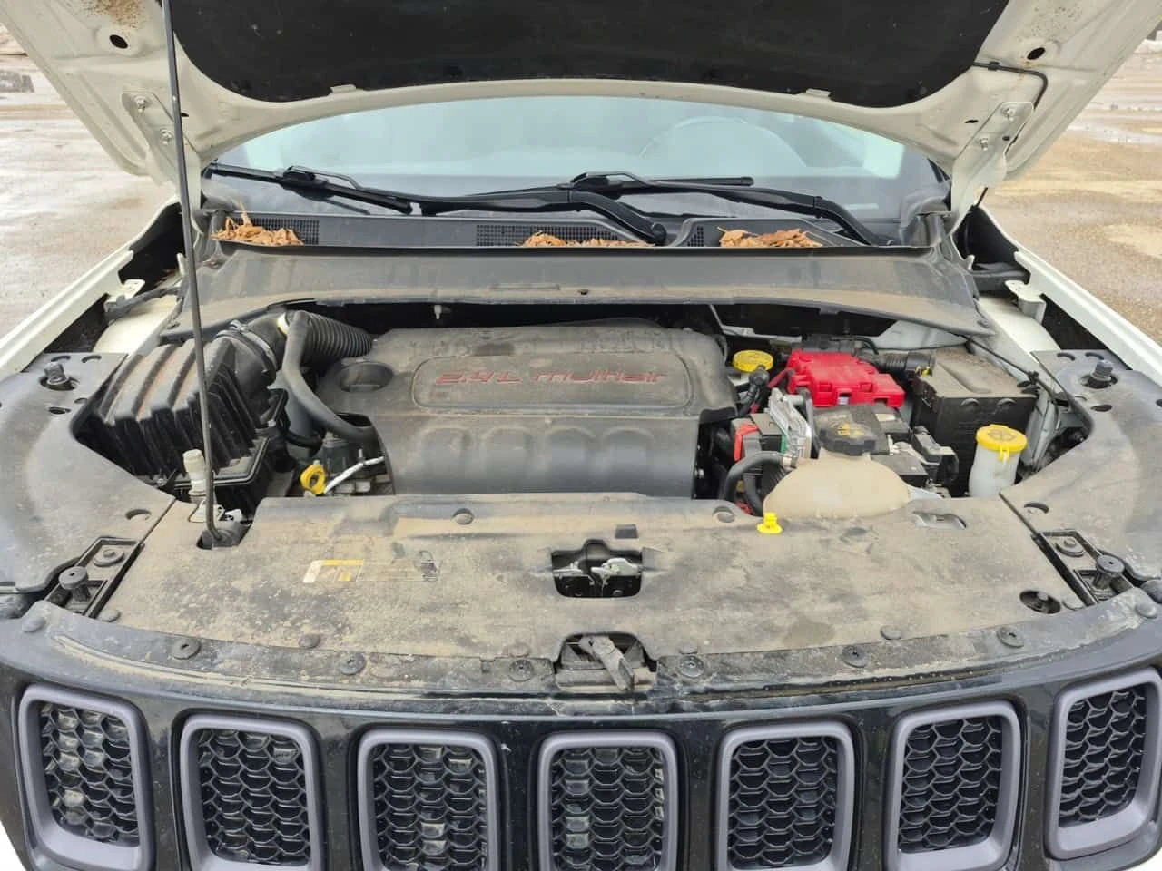 Jeep Compass TRAILHAWK/CARFAX/, снимка 16 - Автомобили и джипове - 54453971
